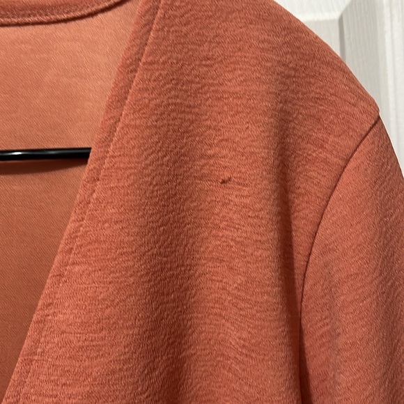 Madewell bell sleeve top bottom top - Picture 3 of 3